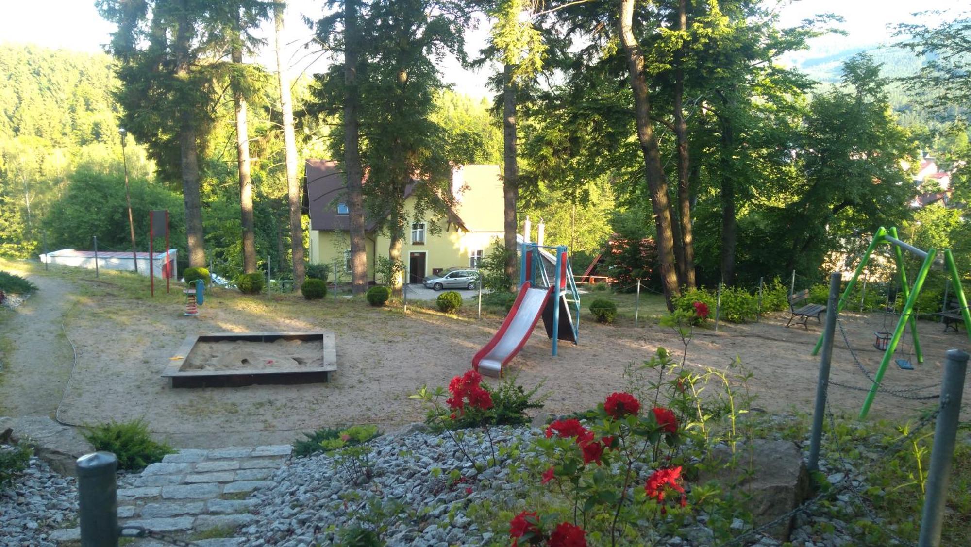 Willa Nimfa Apartamenty W Centrum Szklarska Poręba Kültér fotó