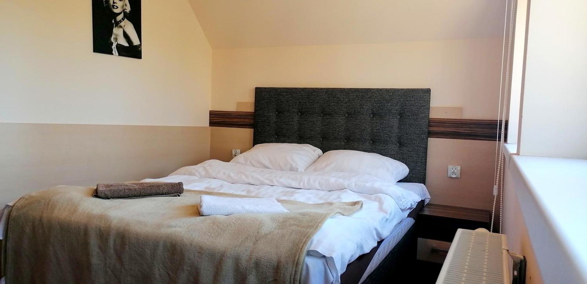 Willa Nimfa Apartamenty W Centrum Szklarska Poręba Szoba fotó